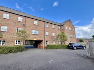 Photo 4- click for photo gallery